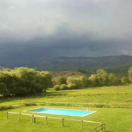 Charme Montagnard A * Llivia